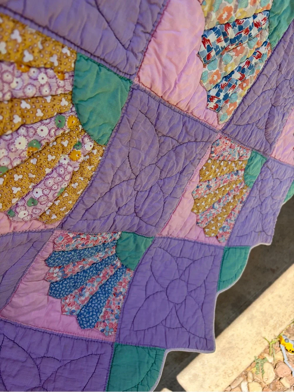 Vintage Lavender Fan Quilt 50x92 - Hand Quilted Scalloped Edge Cottage Quilt